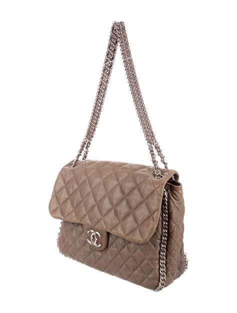 chanel chain around maxi bag